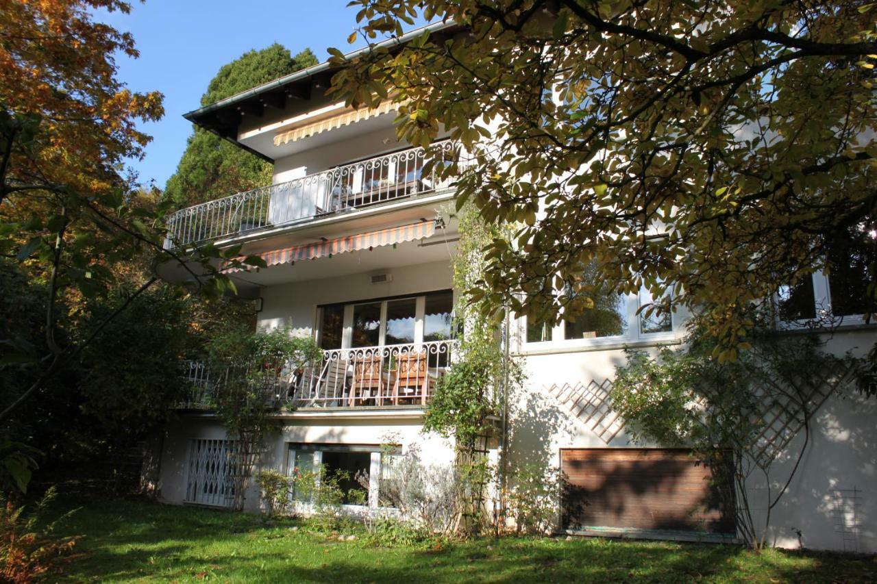Schönes Appartement mit Gartenblick Baden-Baden Exterior foto